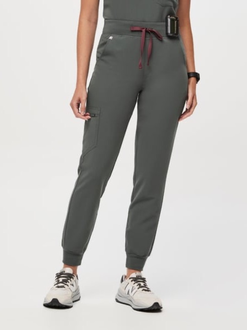 Figs Zamora High-Rise Jogger Scrub Pant in Bonsai